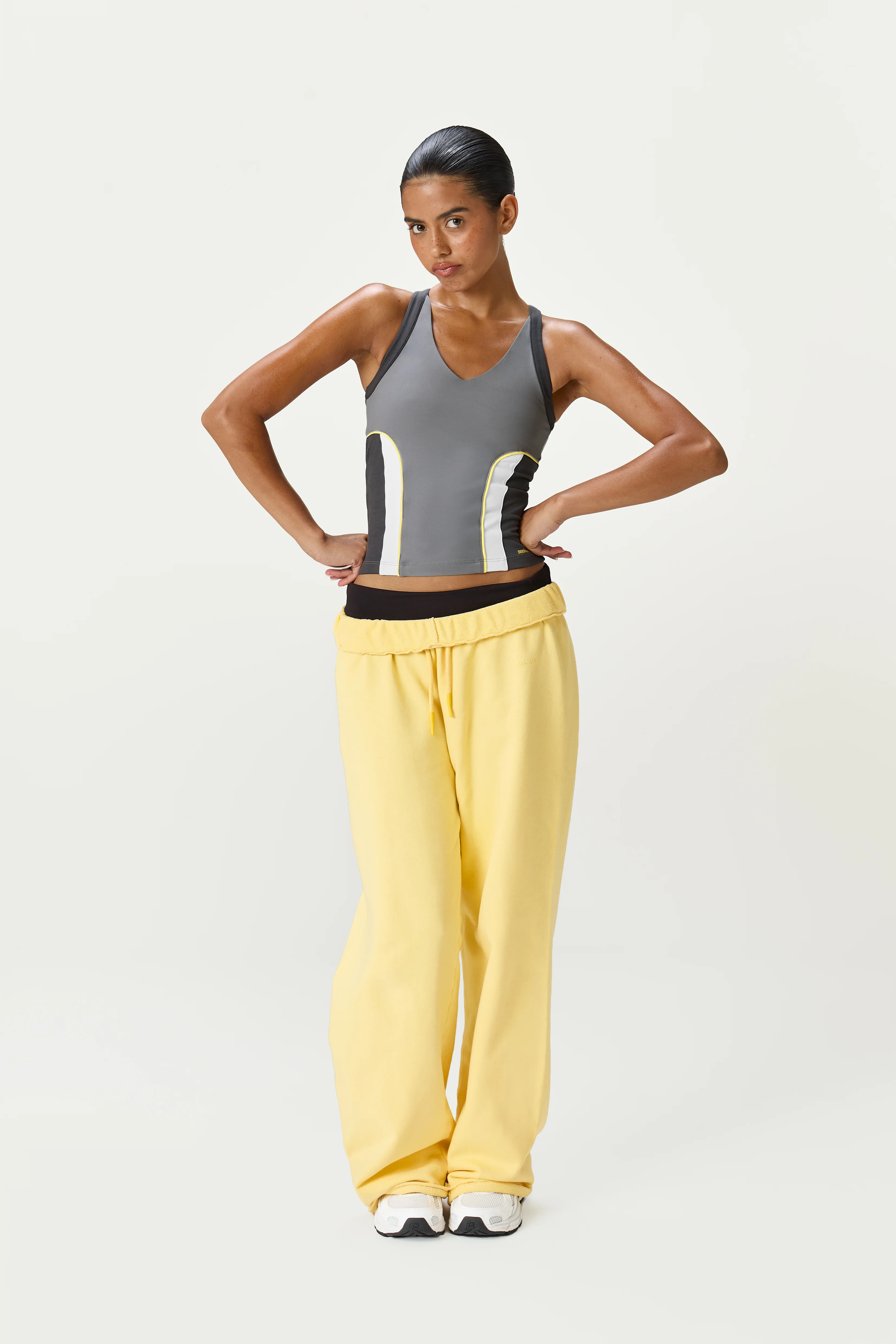 Yogamax Active Tank Top in Grey