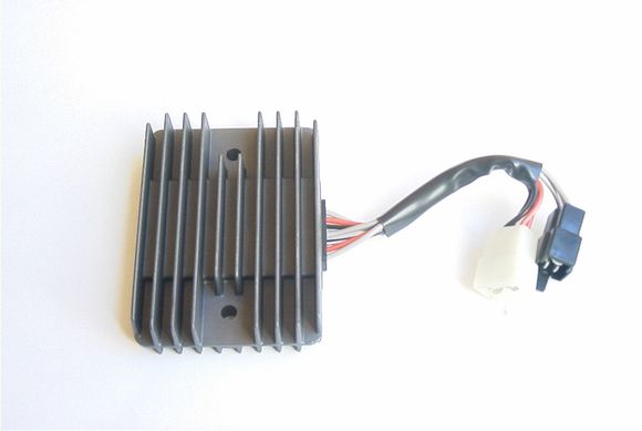 Tour Max Voltage Regulator Ref: TRM00088A / 1080117
