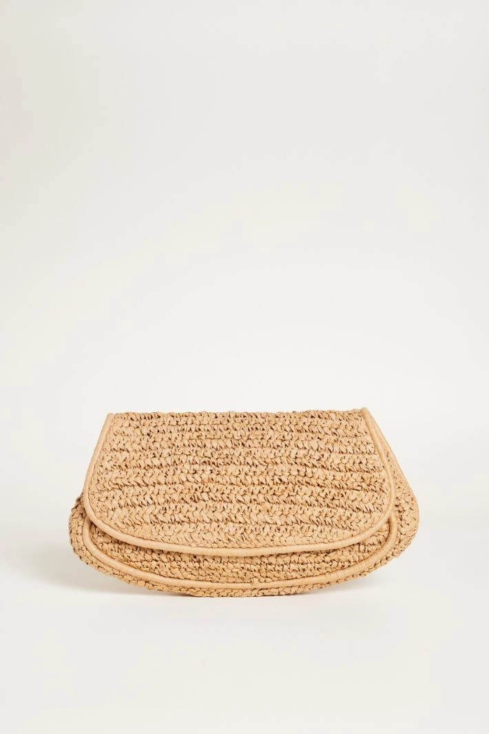 Woven clutch - CAMEL