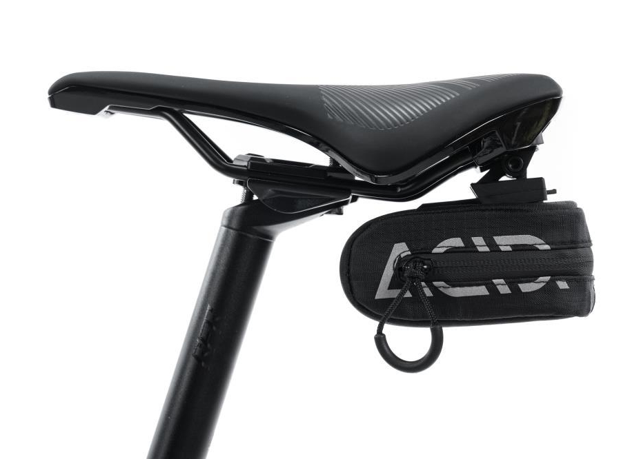 ACID CLICK 0.3 Saddle Bag | CLICK x SILink Natural Fit - black