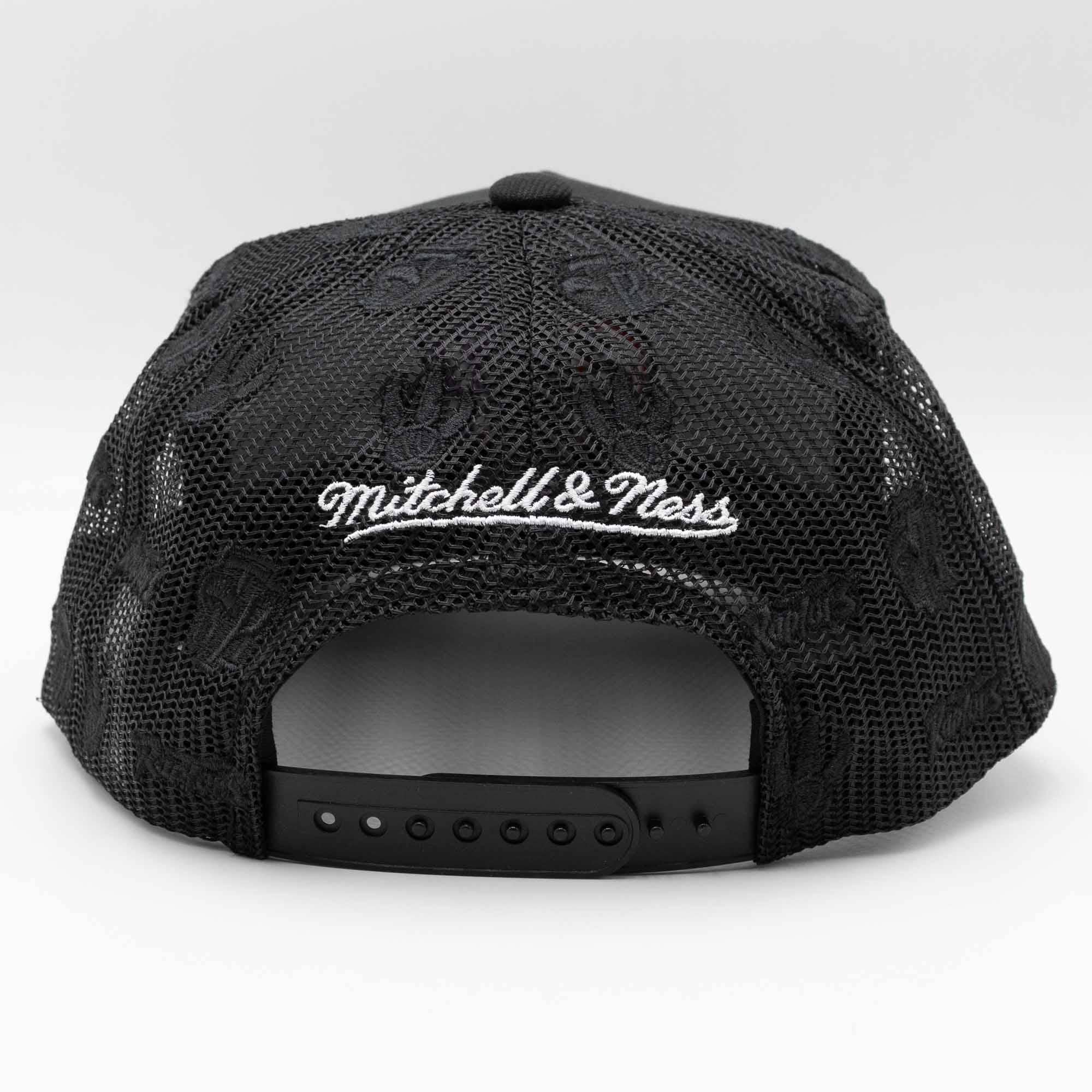 Toronto Raptors Mitchell & Ness Monogram NBA Trucker Cap Black