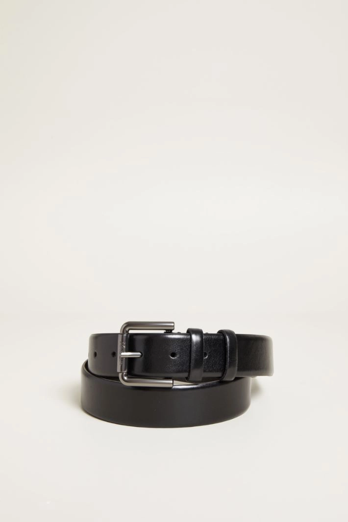 Belt in shiny leather - BLACK