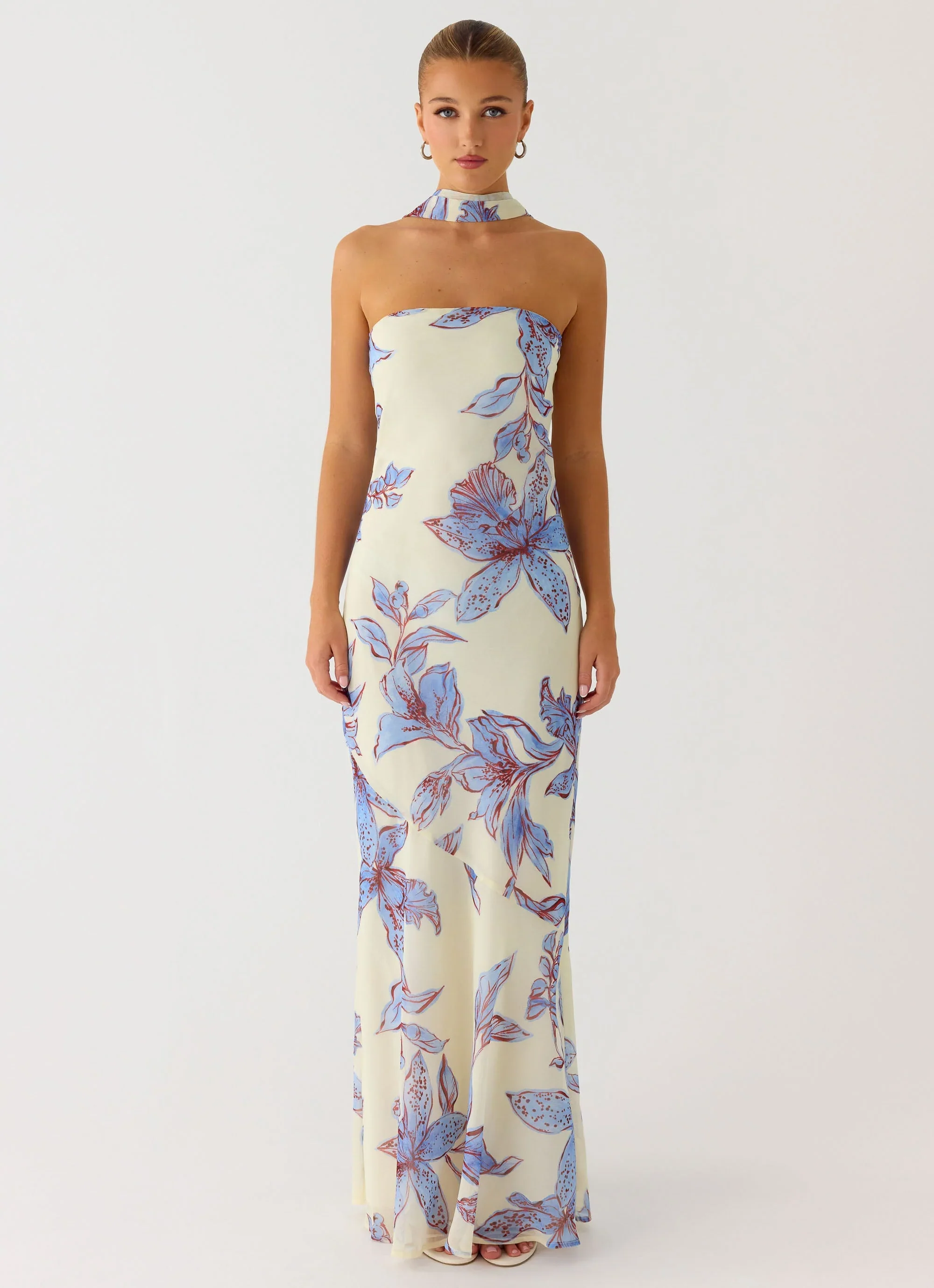 Under The Pagoda Maxi Dress - Violet Blossom