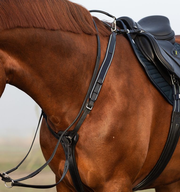 Horseware Micklem® Breastplate with Martingale