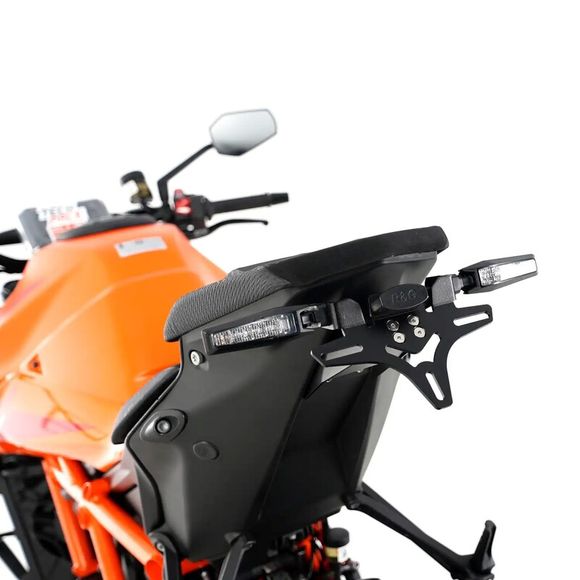 R&G Racing License Plate Support Ref: Rgr01949A / 1126889