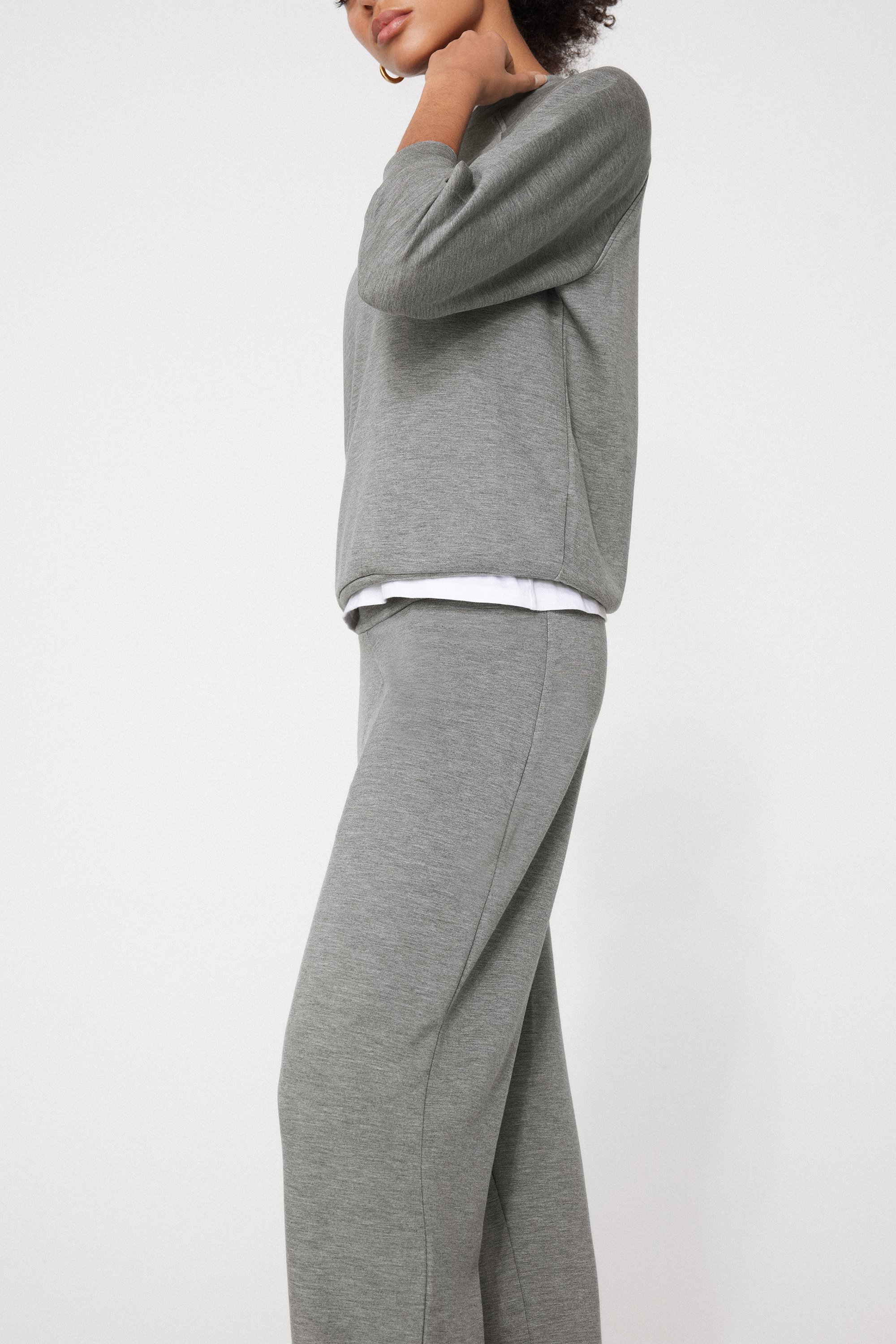 Soft Touch Straight-Cut Long Pyjamas