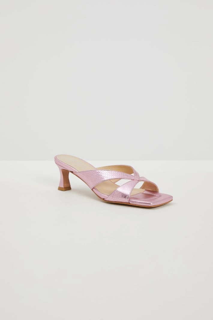 Laminated sandals - PINK
