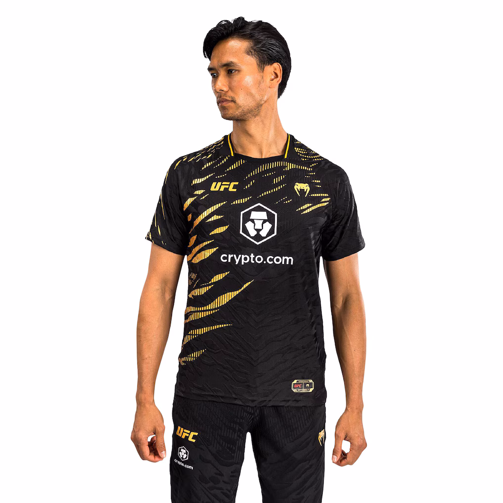 UFC Ilia Topuria Fusion by Venum Fight Night Dry-Tech T-Shirt - Black/Gold - Mens