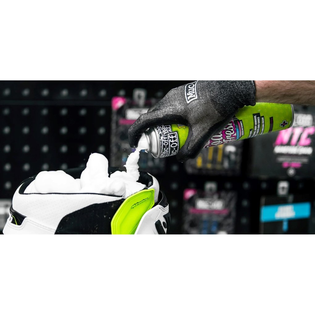 Muc-Off Helmet Foam Fresh Cleaner 400ml