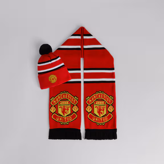 Manchester United Kids Hat And Scarf Set Red