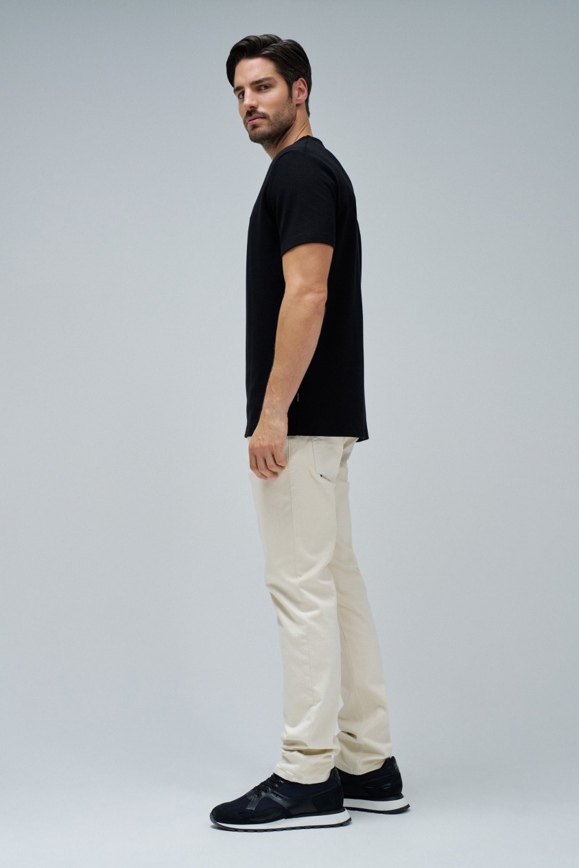 T-SHIRT WITH TEXTURE