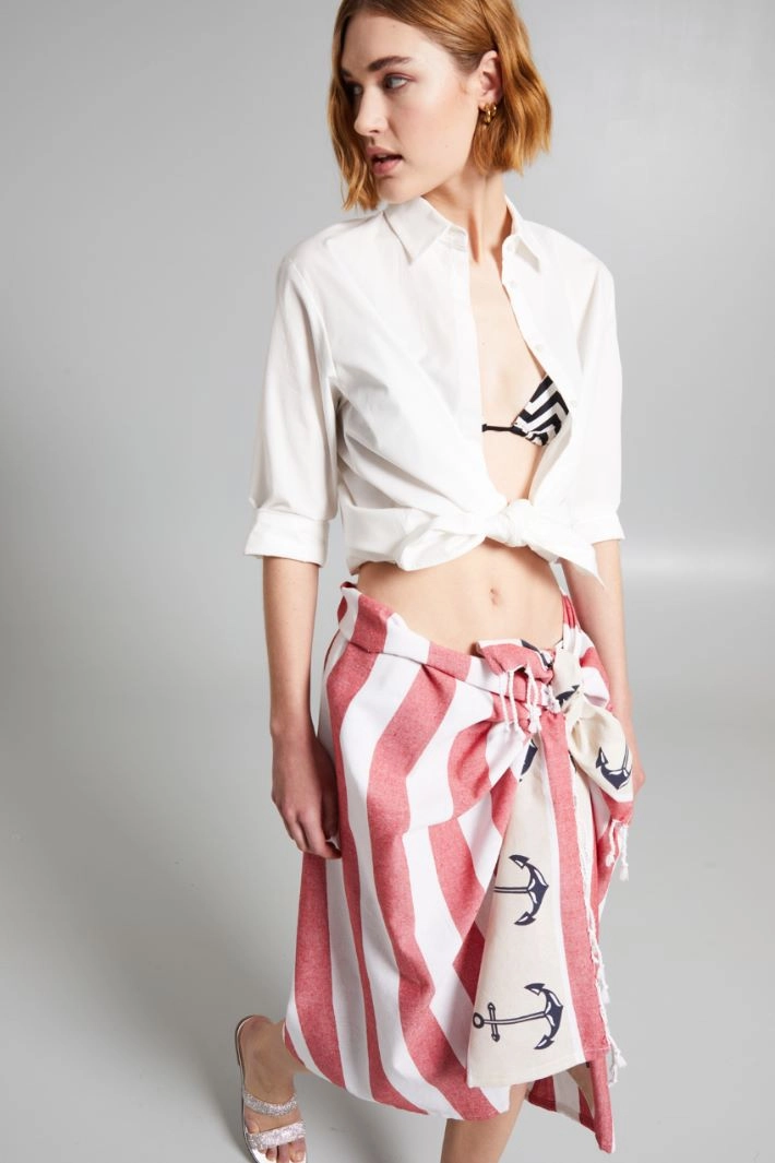 Beach towel with fringes - RED WHITE BLUE