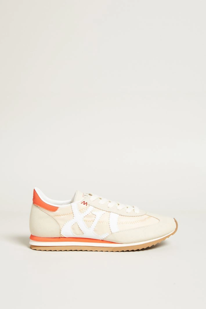 Stitched sneakers - BEIGE