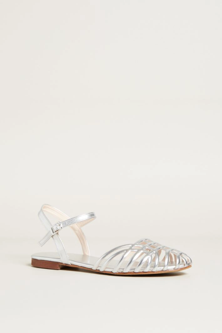 Ballerinas with straps - LAMINATED SILVER