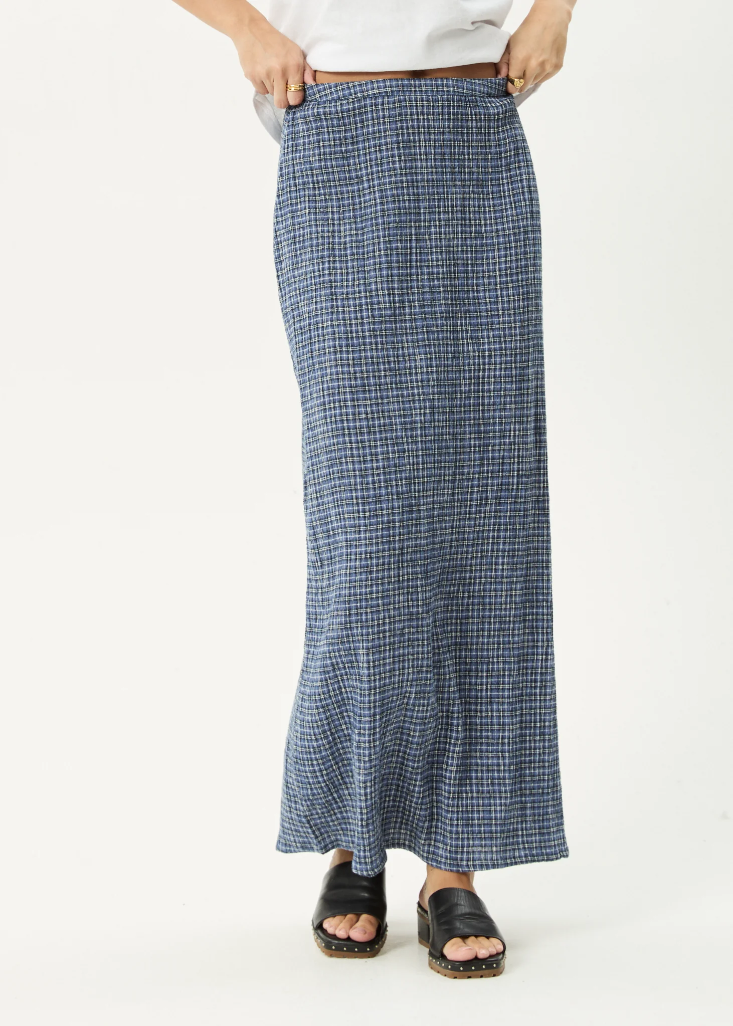 AFENDS Womens Lita - Seersucker Maxi Skirt - Shipwreck Marlin