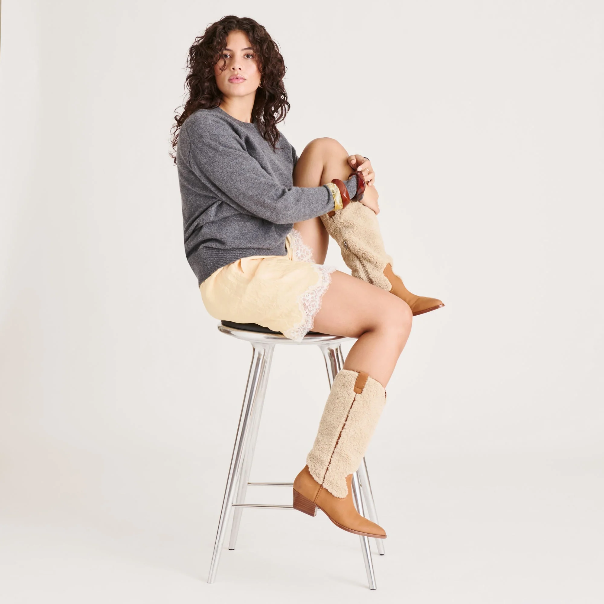 MYKEL PLUSH BOOTS CARAMEL NUBUCK