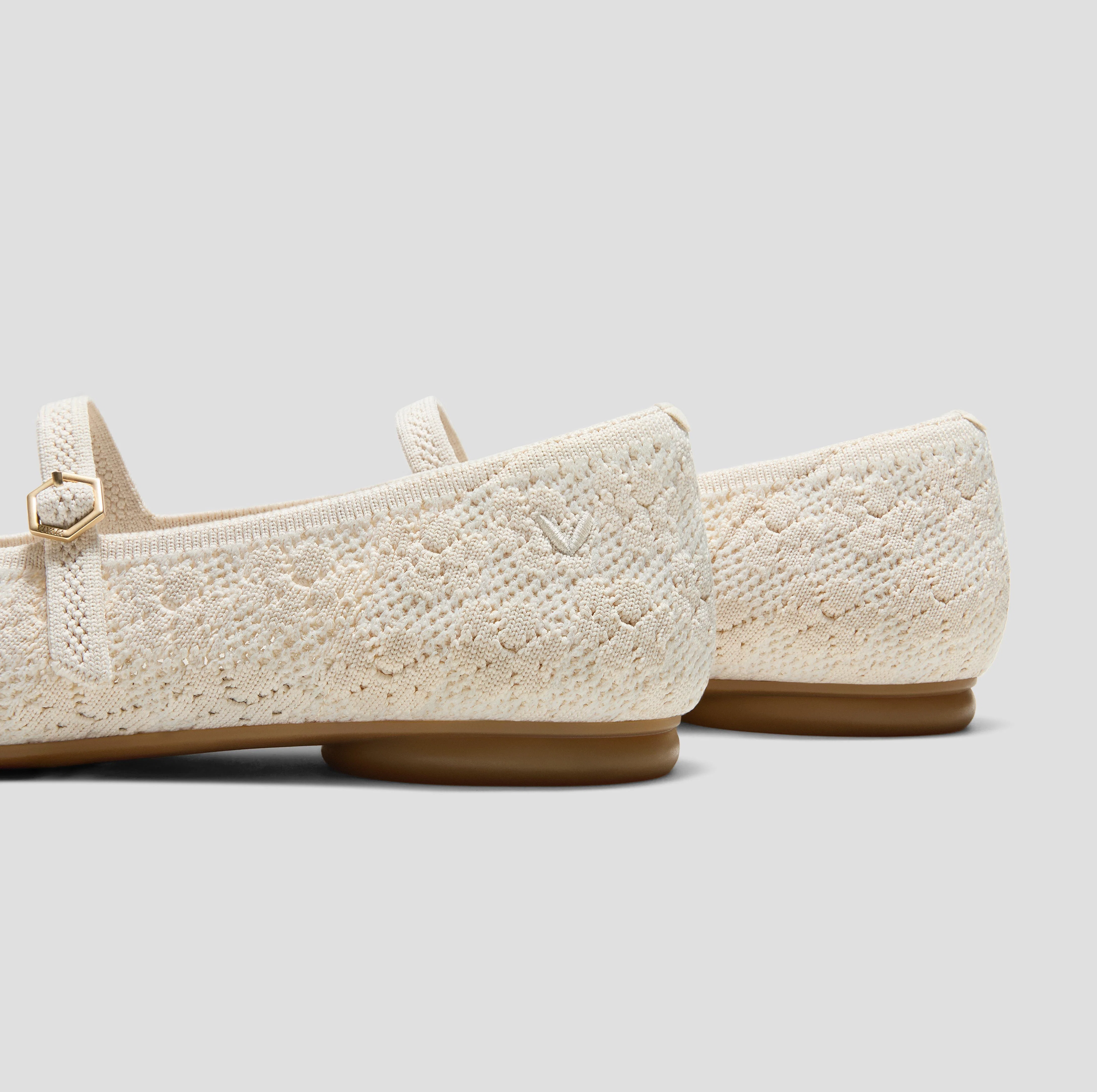 Almond-Toe Mary Jane AdaptAll™ (Tamia Mary-Jane)