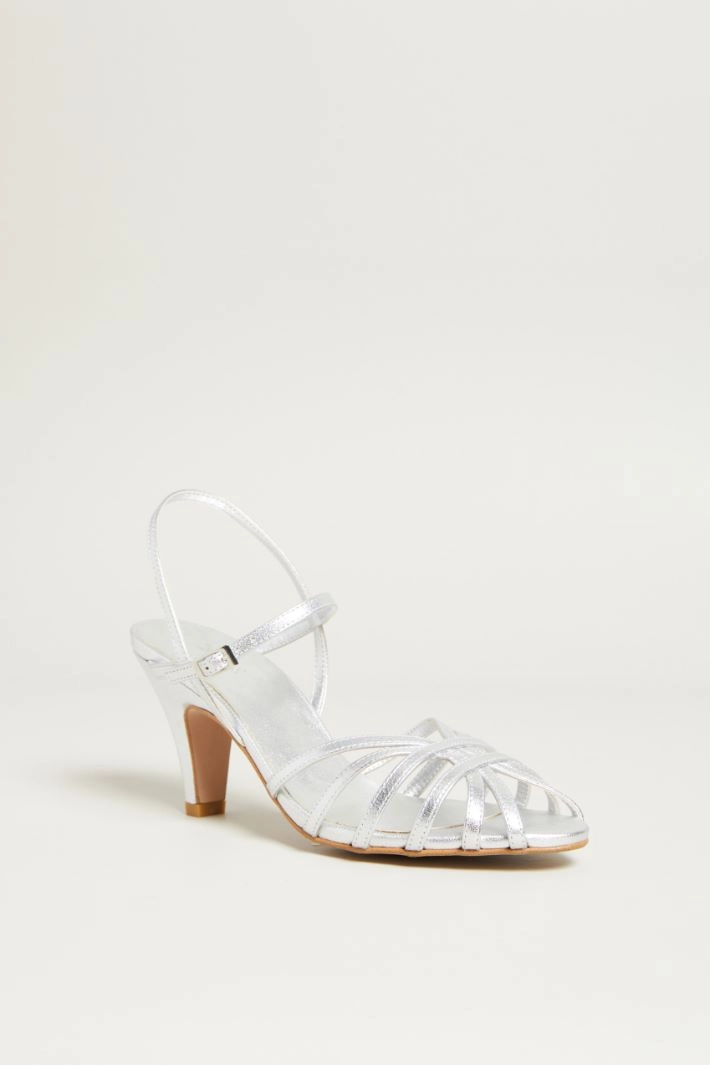 Sandals with laminated straps - SILVER