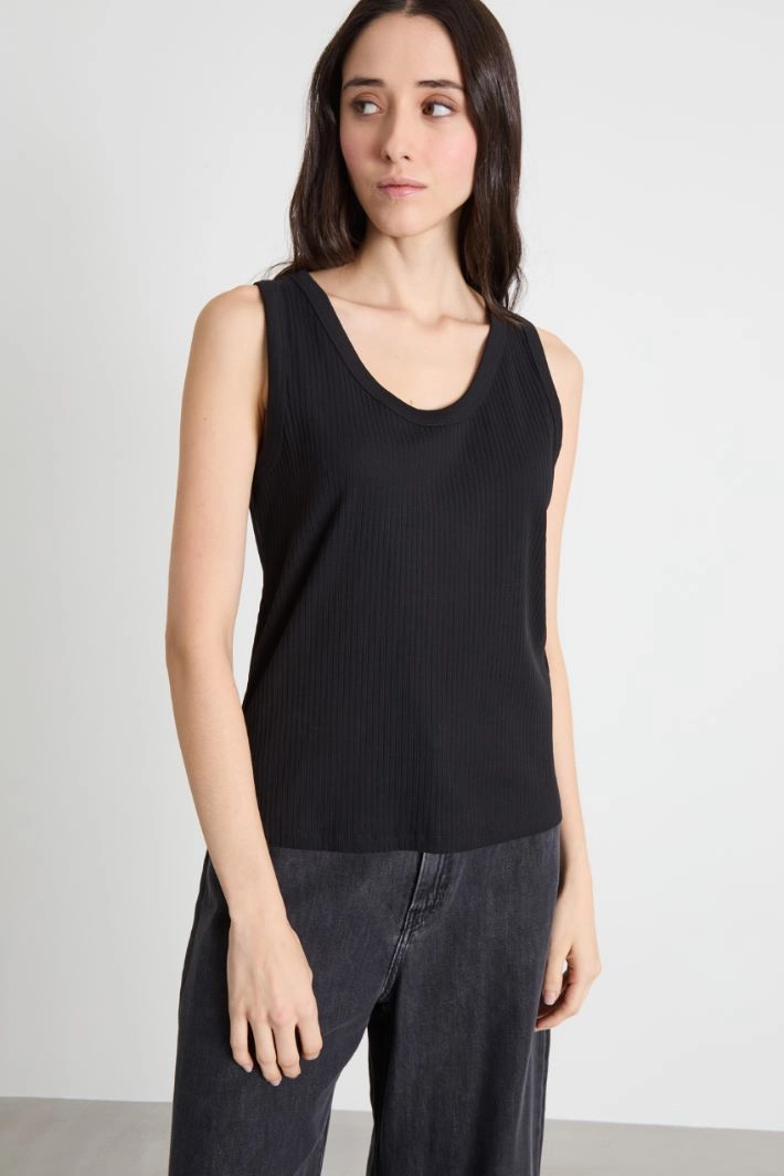 Wide-strap vest top - BLACK