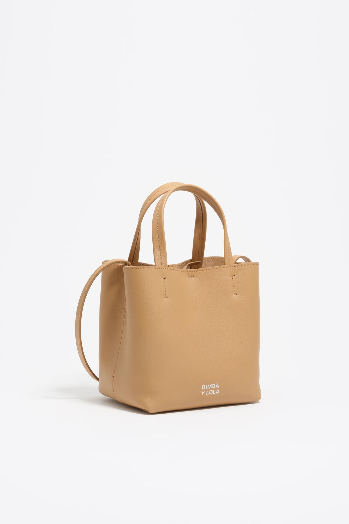 Small desert leather Chihuahua bag