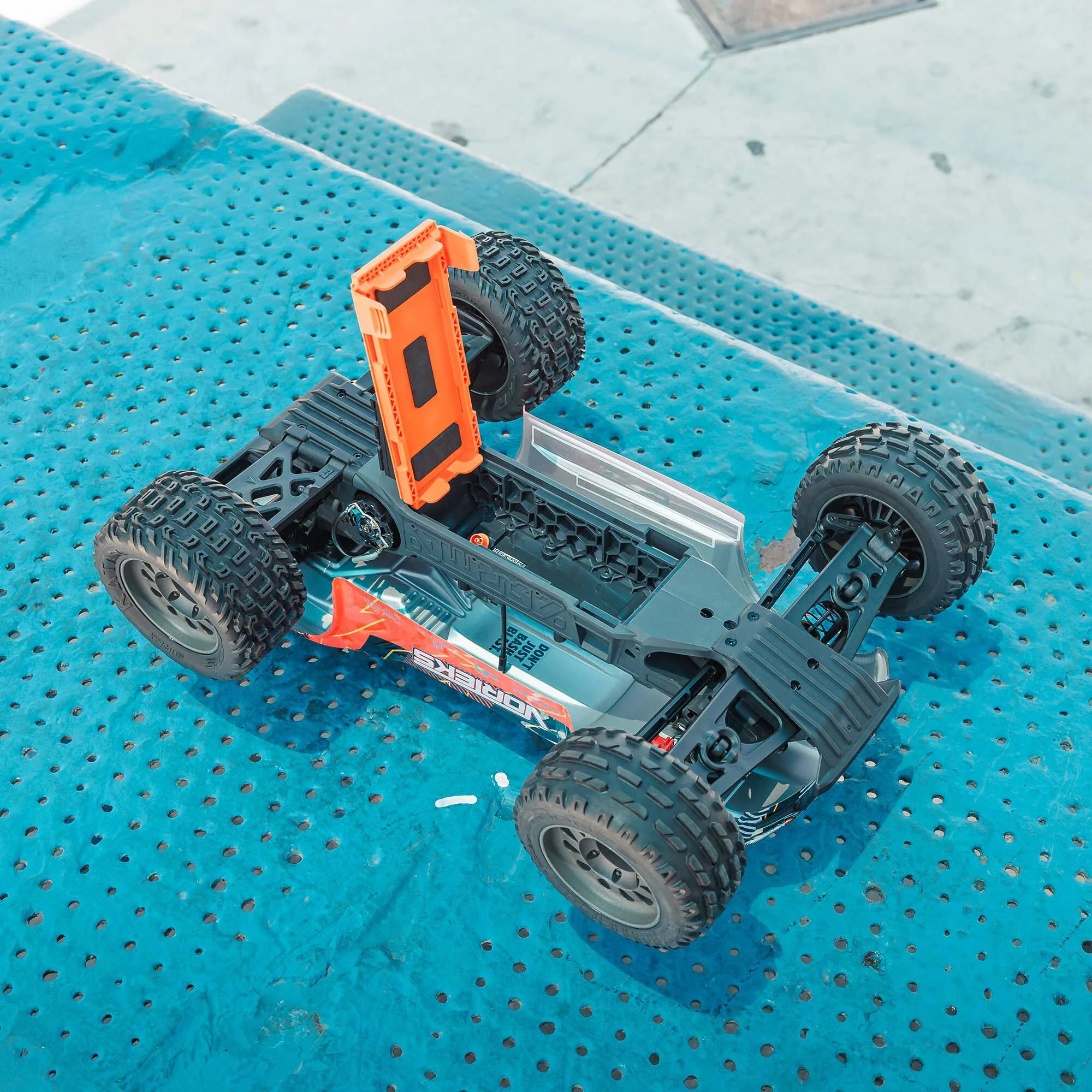 1/10 VORTEKS MEGA 550 2WD Stadium Truck RTR, Arrma ARA3205ST1