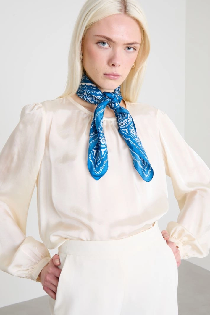 Silk twill scarf - LIGHT BLUE