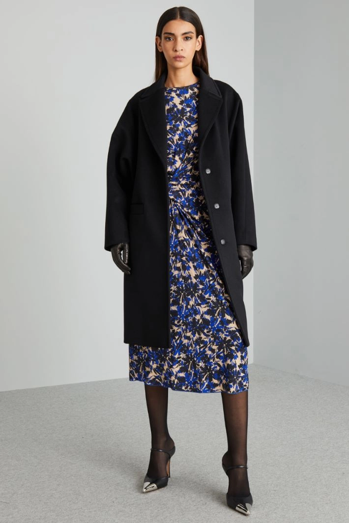 Oversized pure wool coat - BLACK