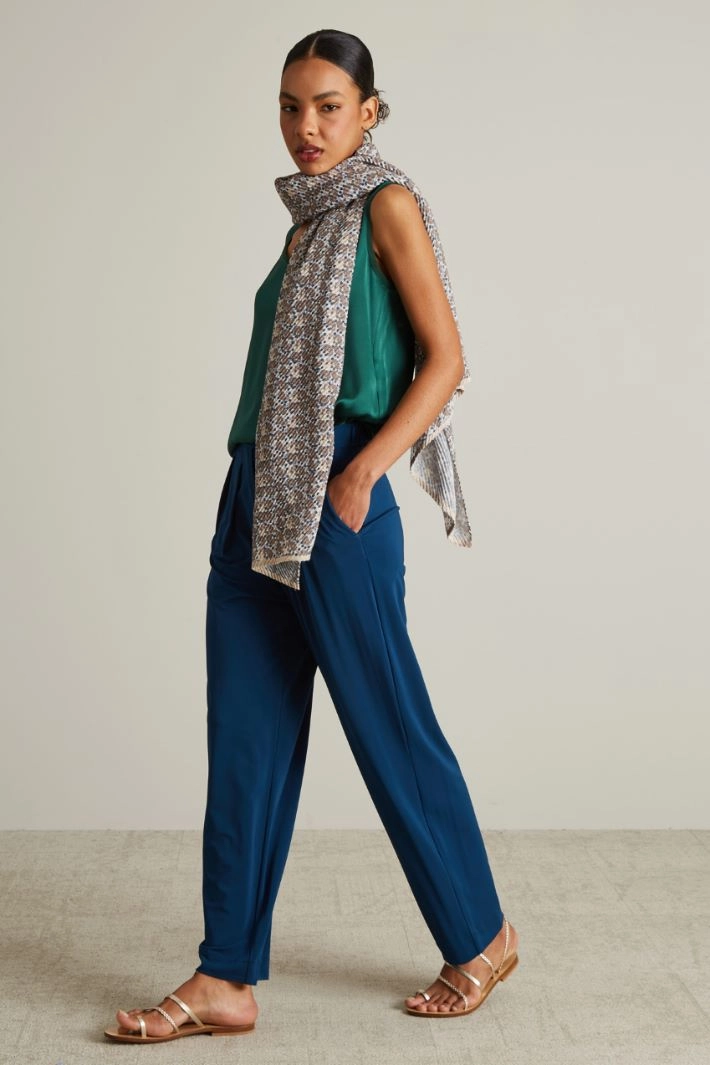 Pleated scarf with all-over print - BEIGE BLUE