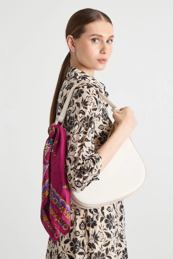 Printed silk scarf - BORDEAUX