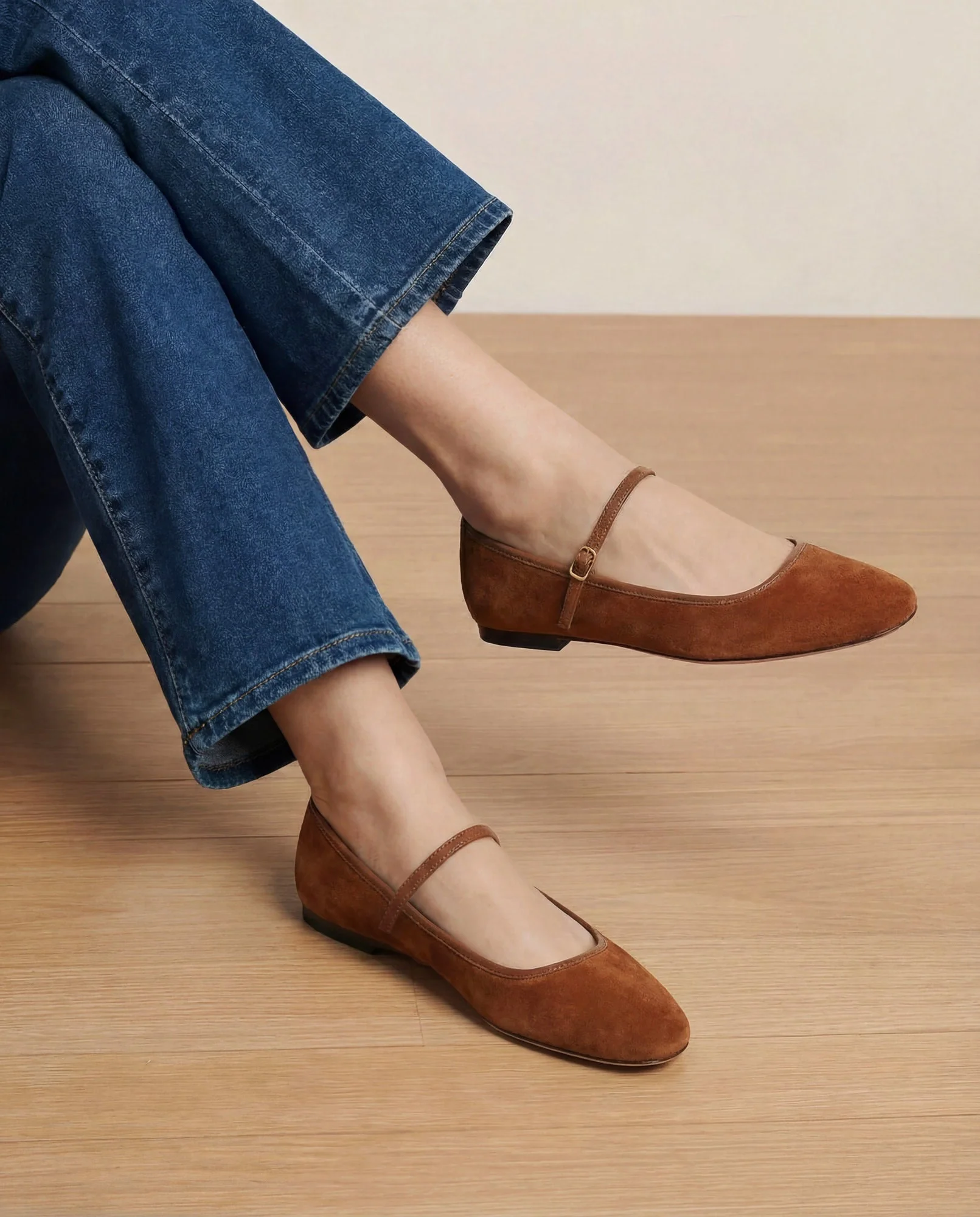Ellie Suede Flat