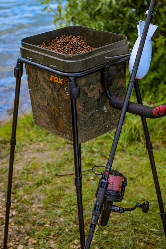 Spomb™ Single Bucket Stand Kit