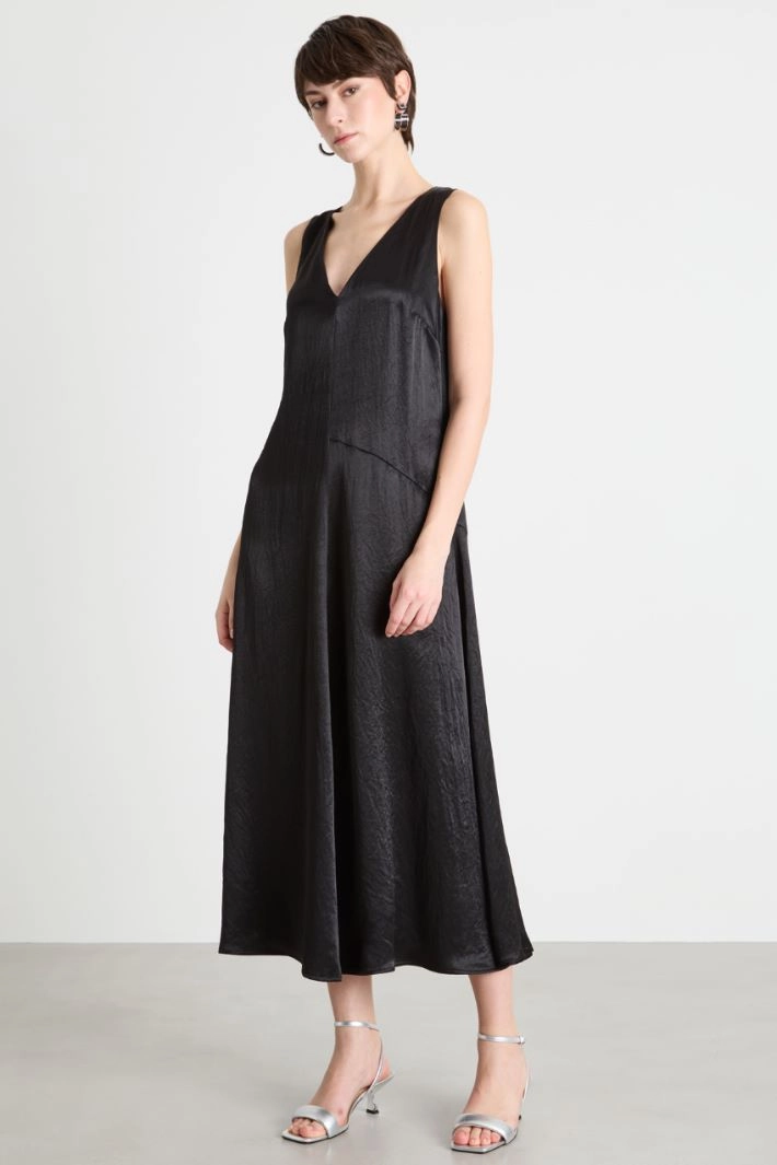 Long satin dress - BLACK