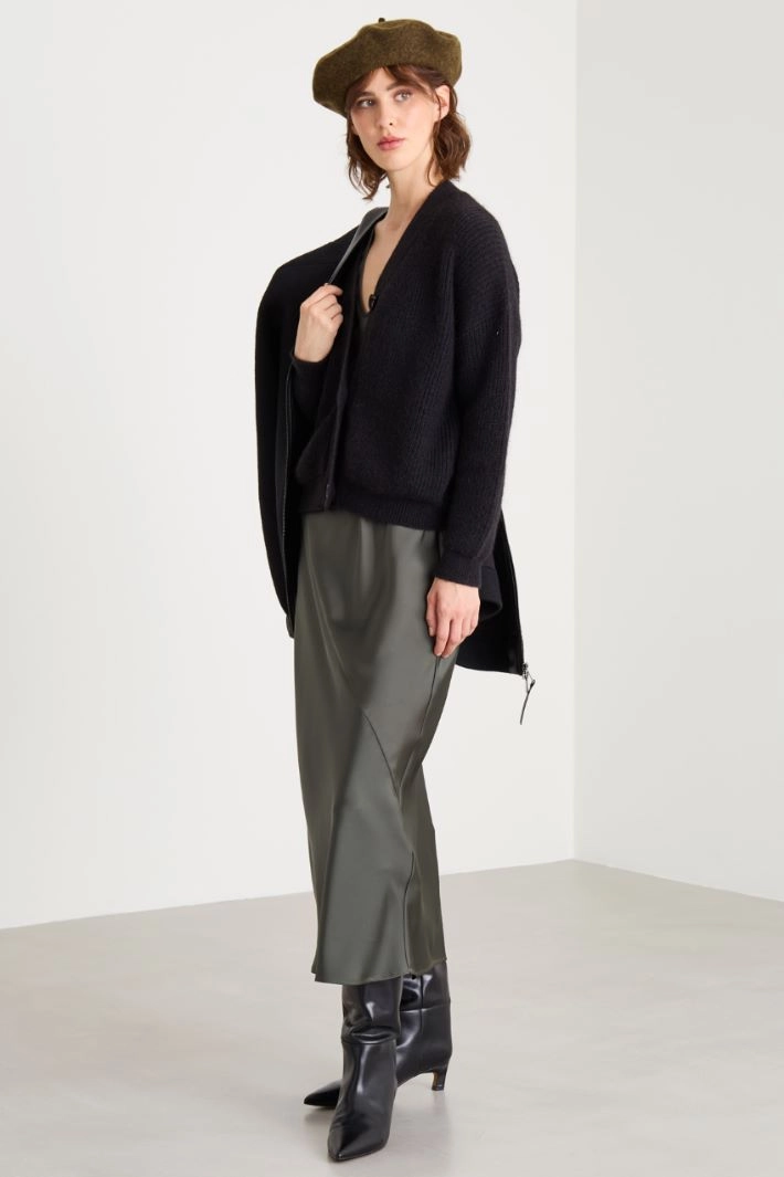 V-neck cardigan - BLACK