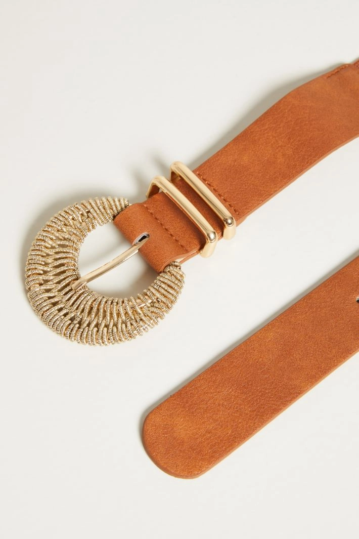 Half-moon buckle belt - LEATHER