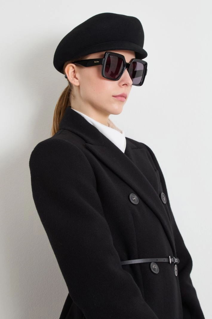 Cap with small visor - BLACK