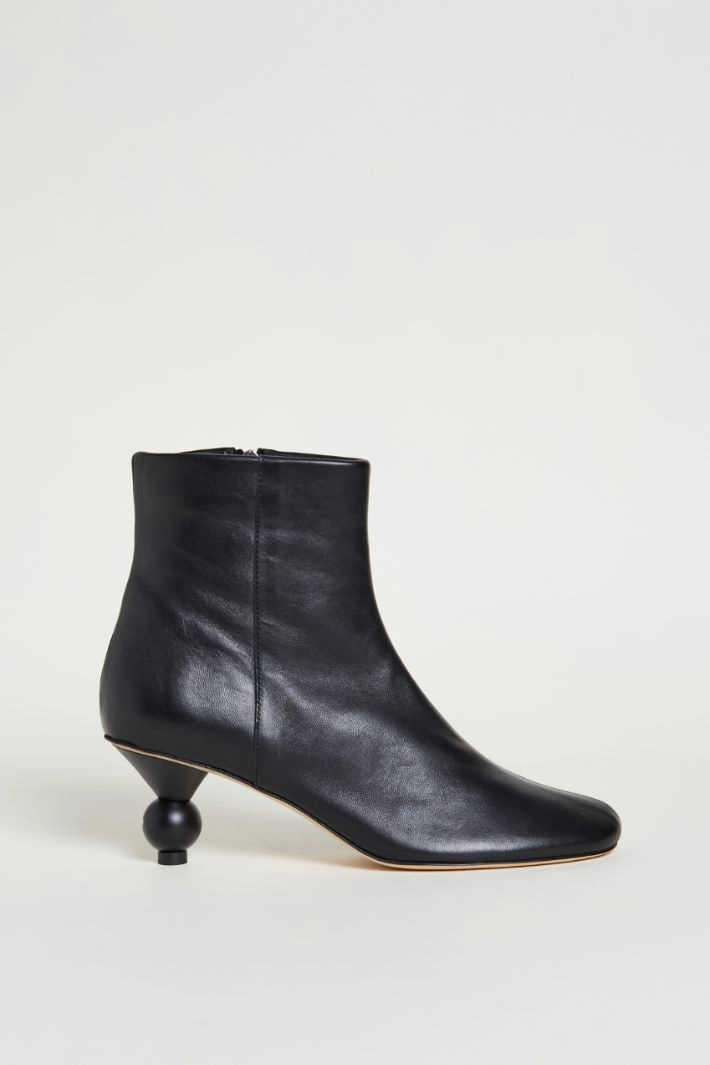 Nappa leather ankle boots - BLACK