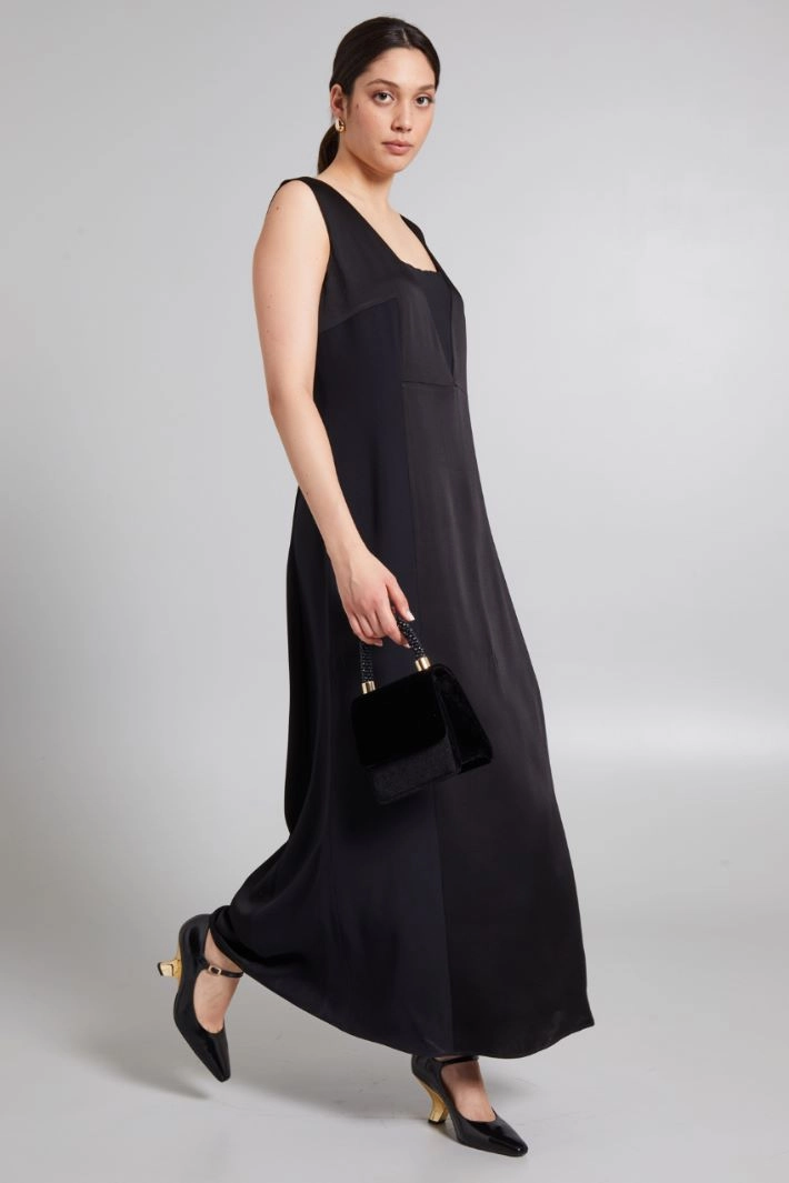 Long envers satin dress - BLACK