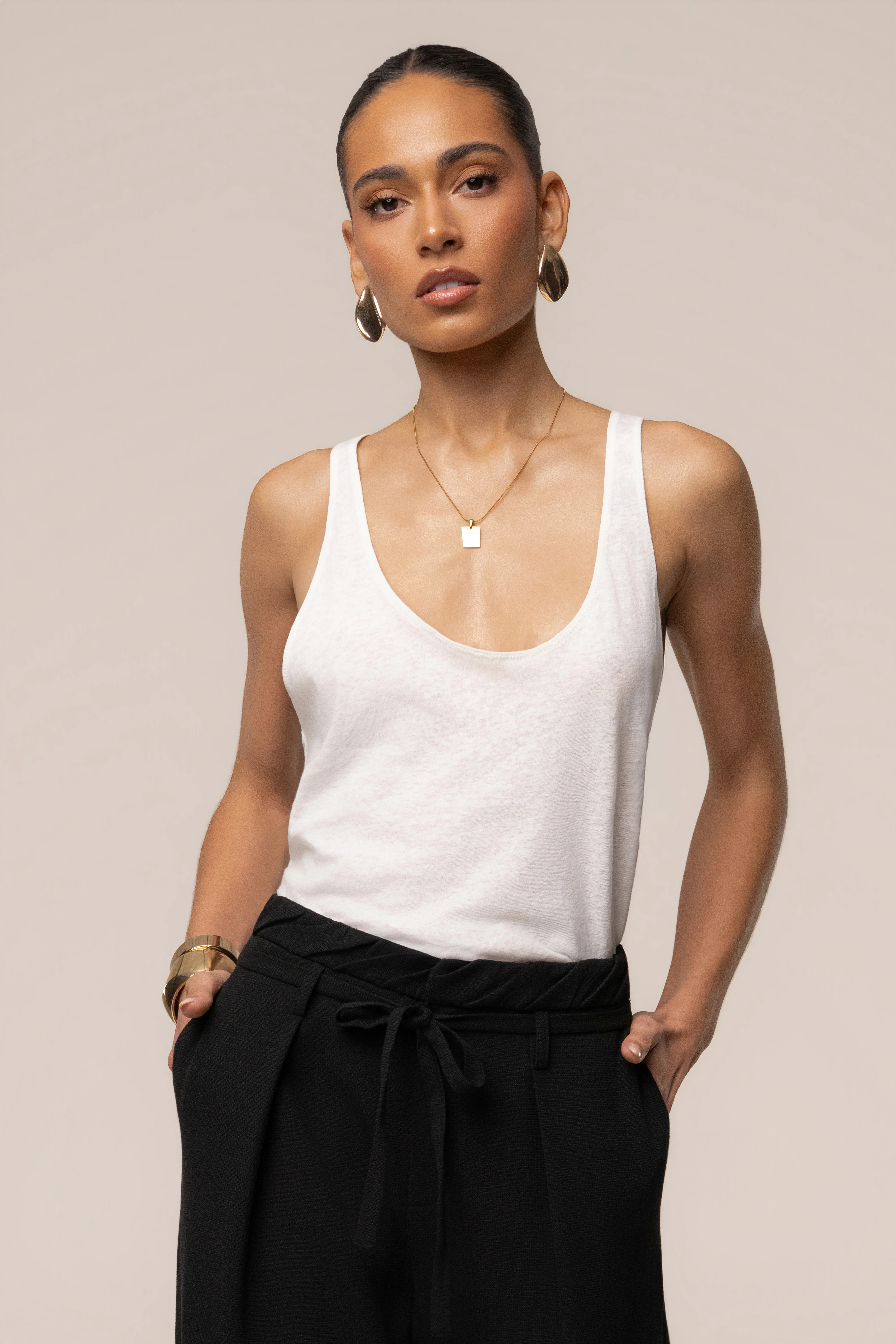 Ivory Classic Scoop Neck Tank
