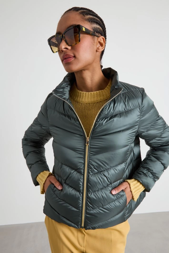 Flared down jacket - FOREST GREEN