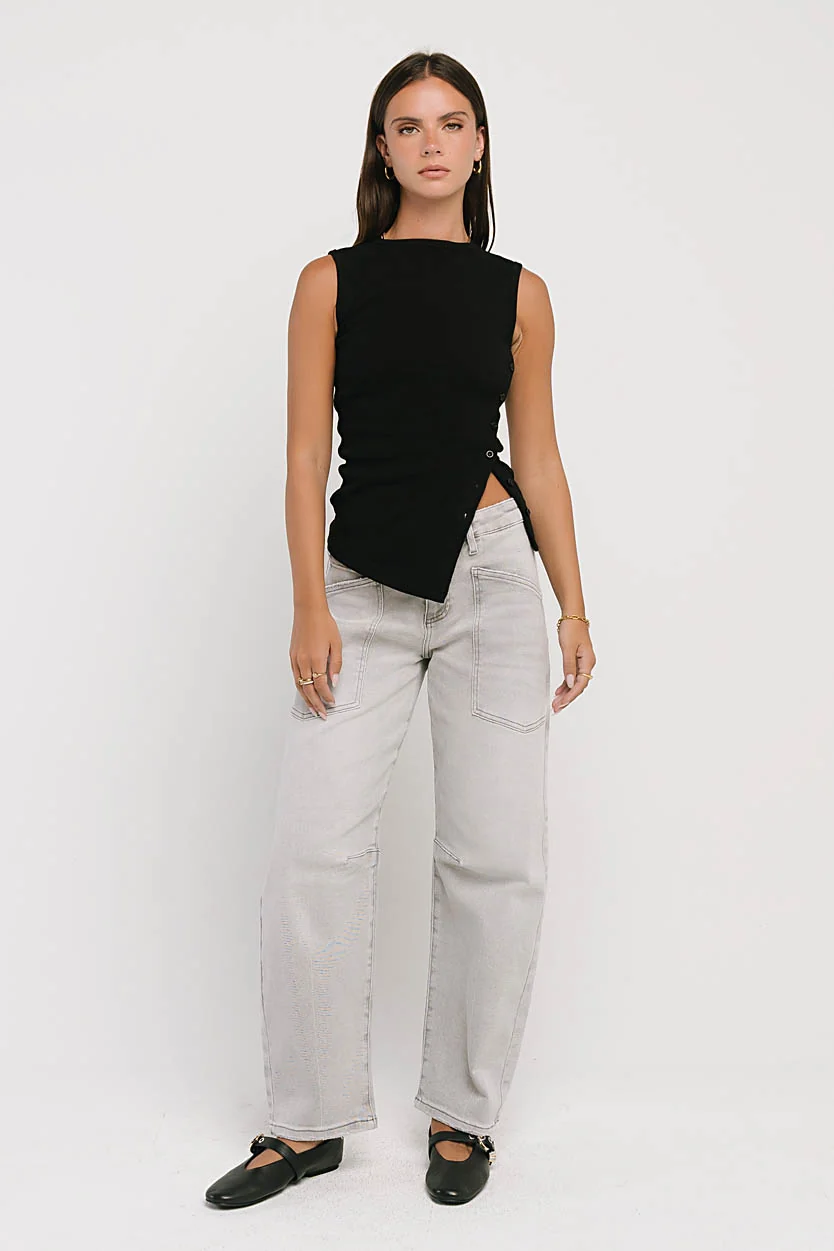Lyla Mid Rise Barrel Jeans