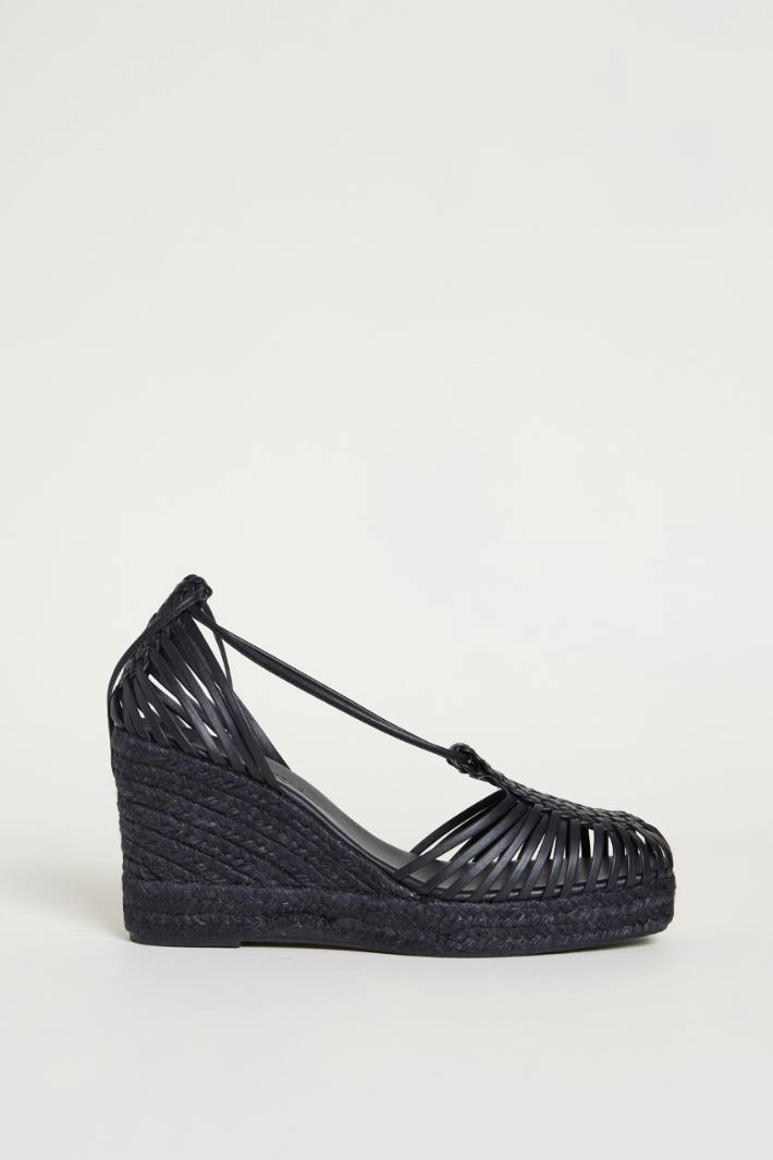 Woven leather sandals - BLACK