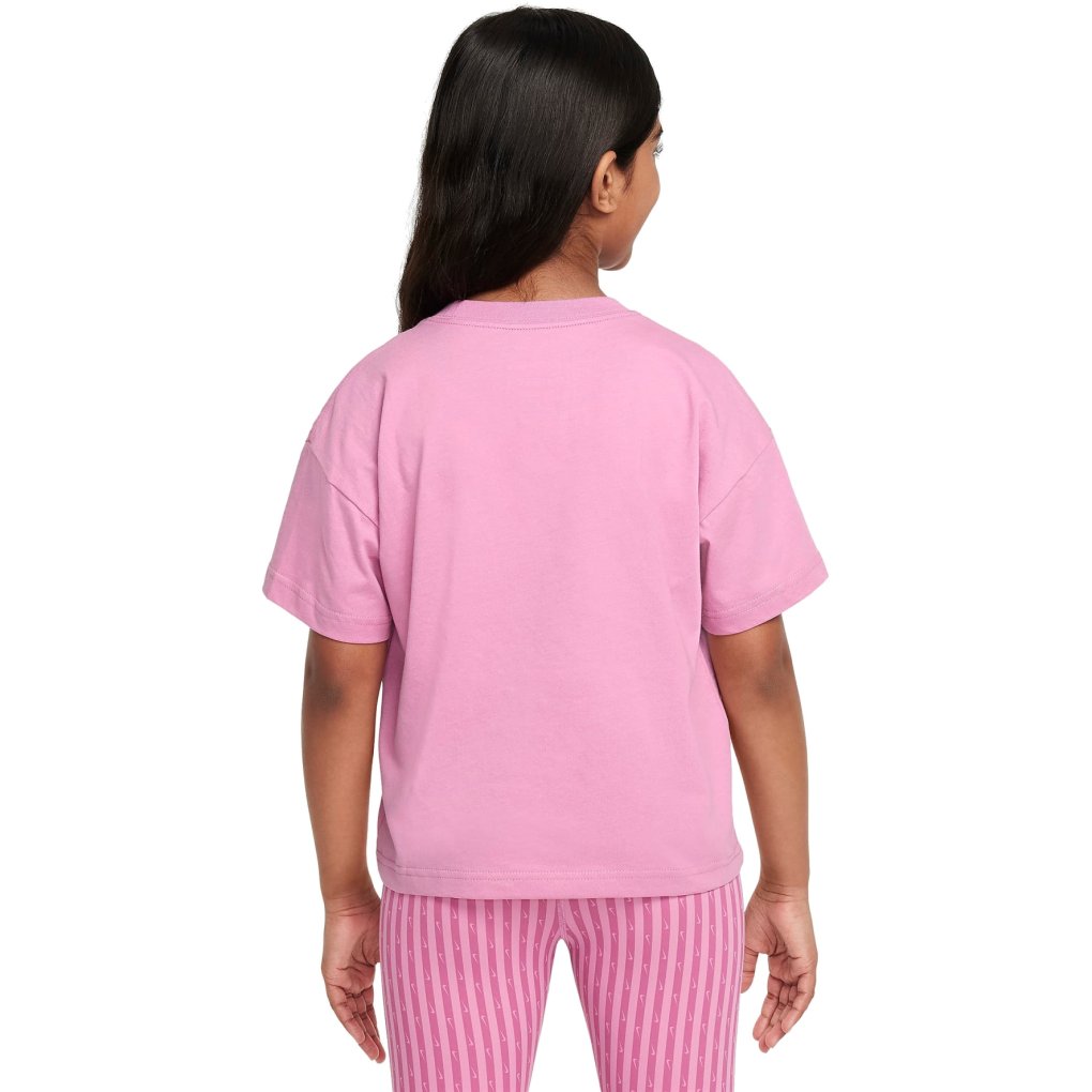Nike Sportswear Essential AOP Tee Kids - magic flamingo FZ5561-646