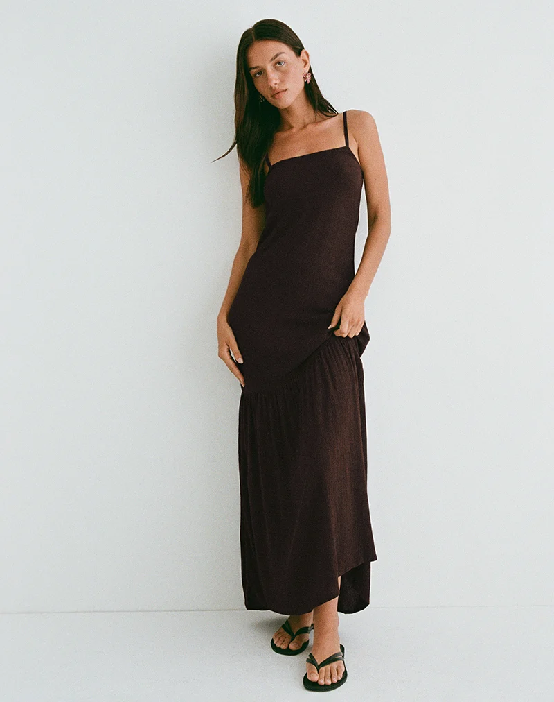 Jenesis Maxi Dress in Crinkle Bitter Chocolate