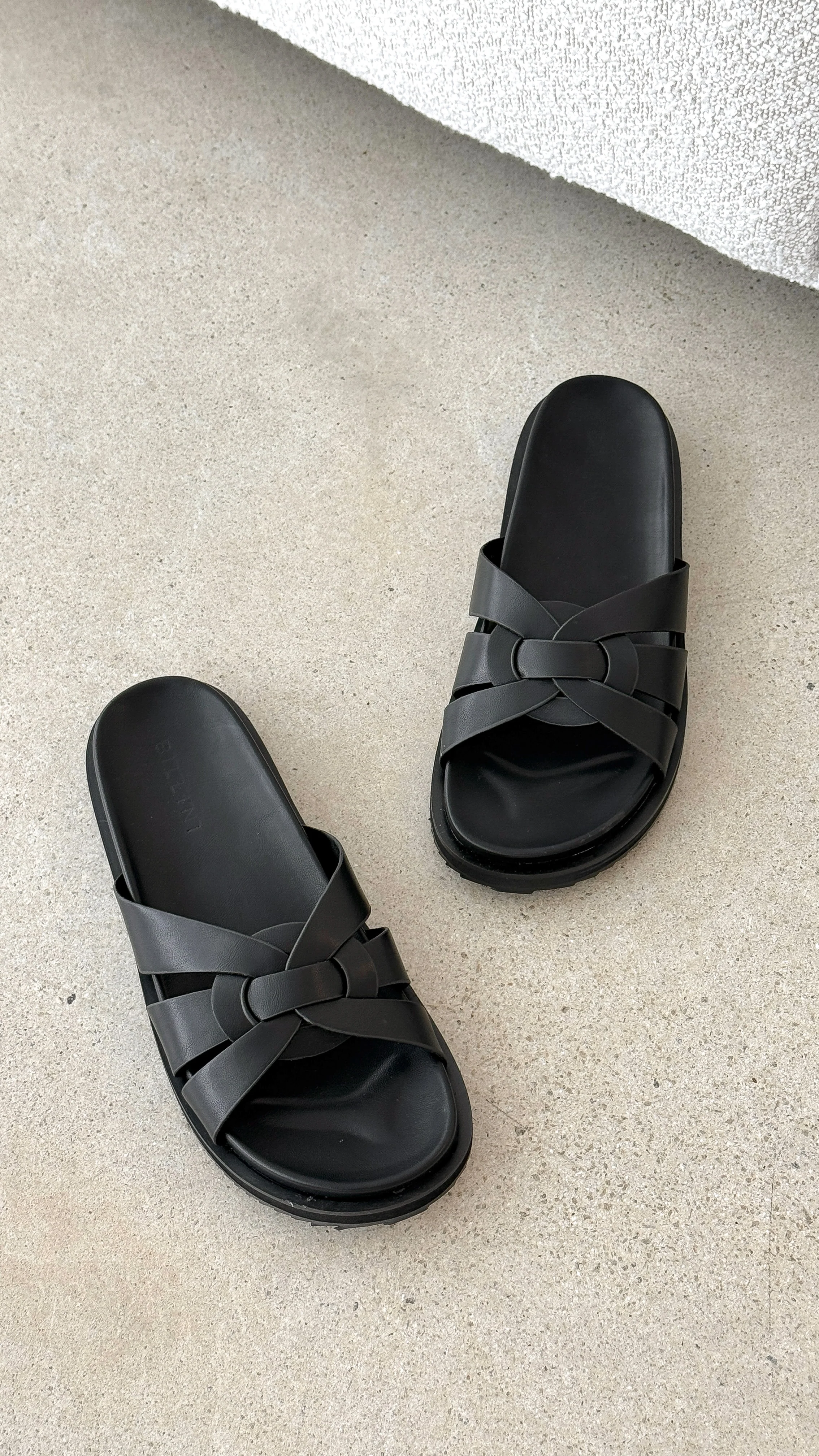 Tinker Slides - Black