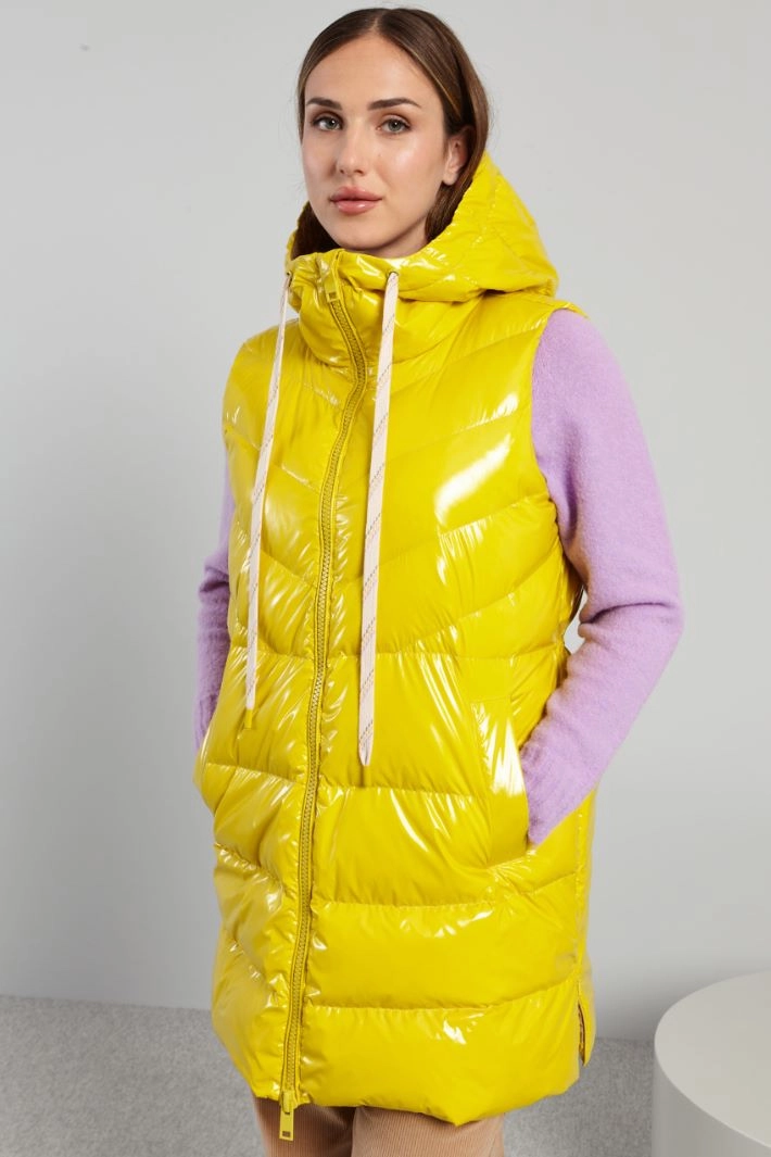 Quilted shiny gilet - YELLOW