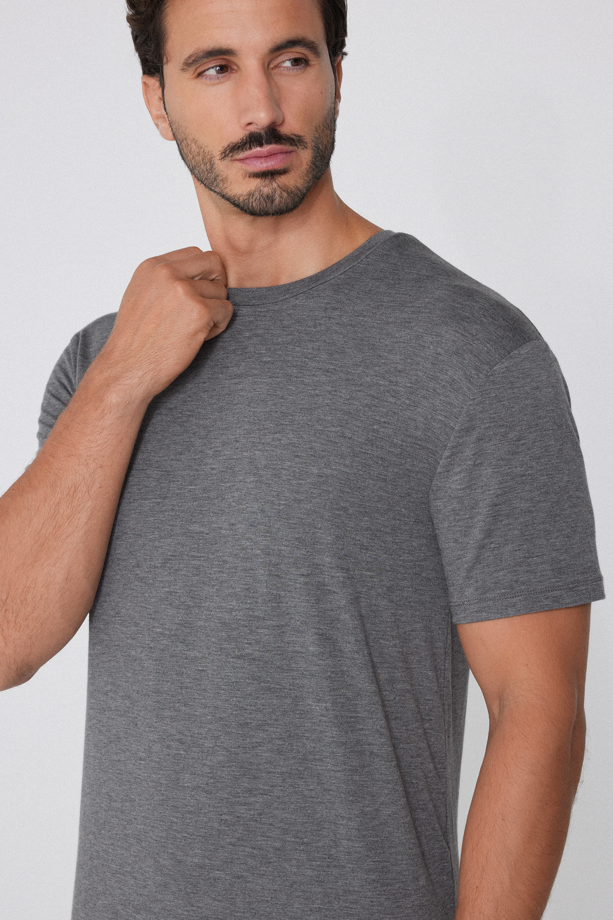 Round-Neck Viscose T-Shirt
