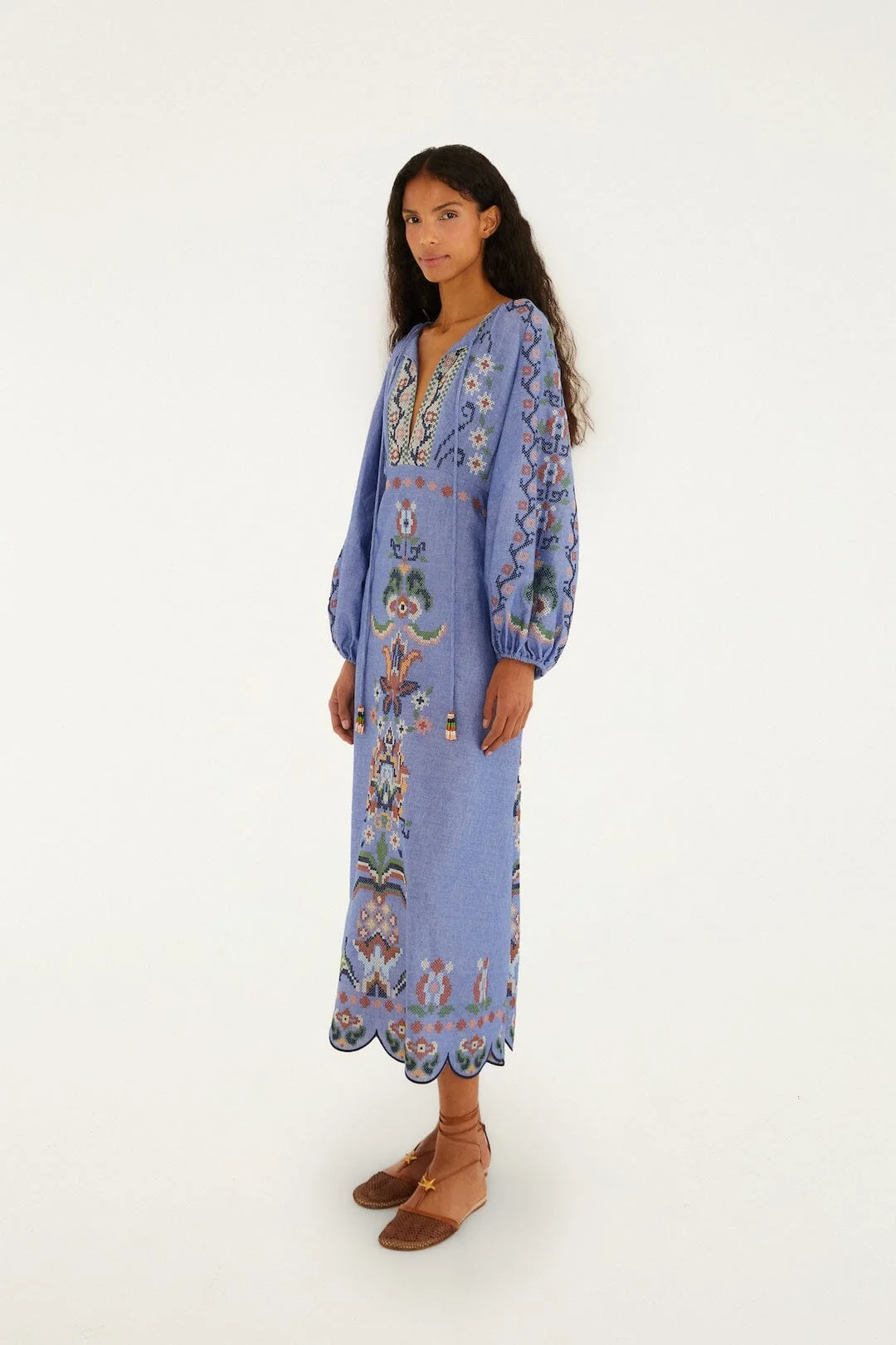 Blue Garden Tapestry Embroidered Long Sleeve Midi Dress