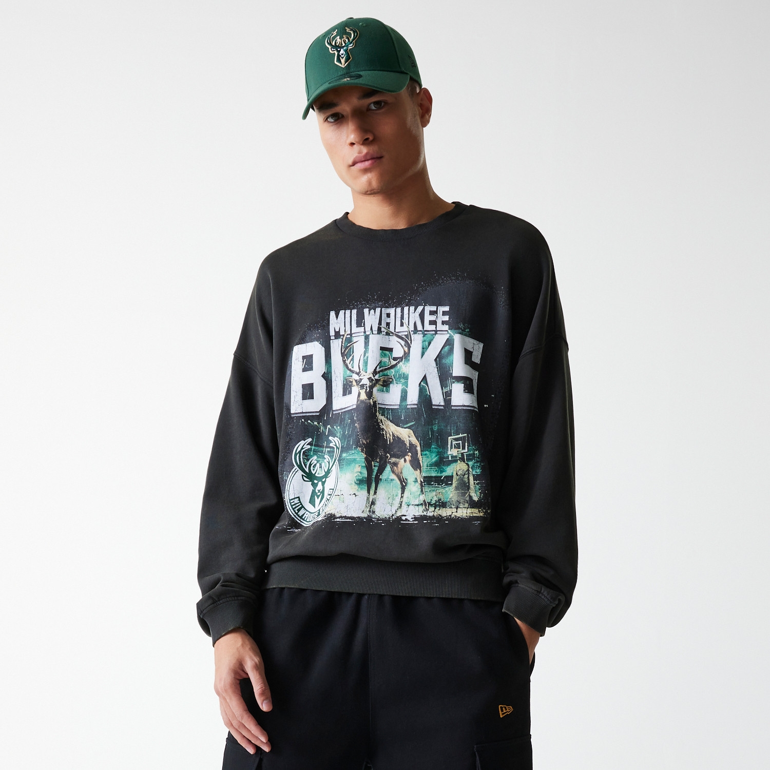Milwaukee Bucks Washed Oversized NBA Crew Neck Sweater Dark Gray
