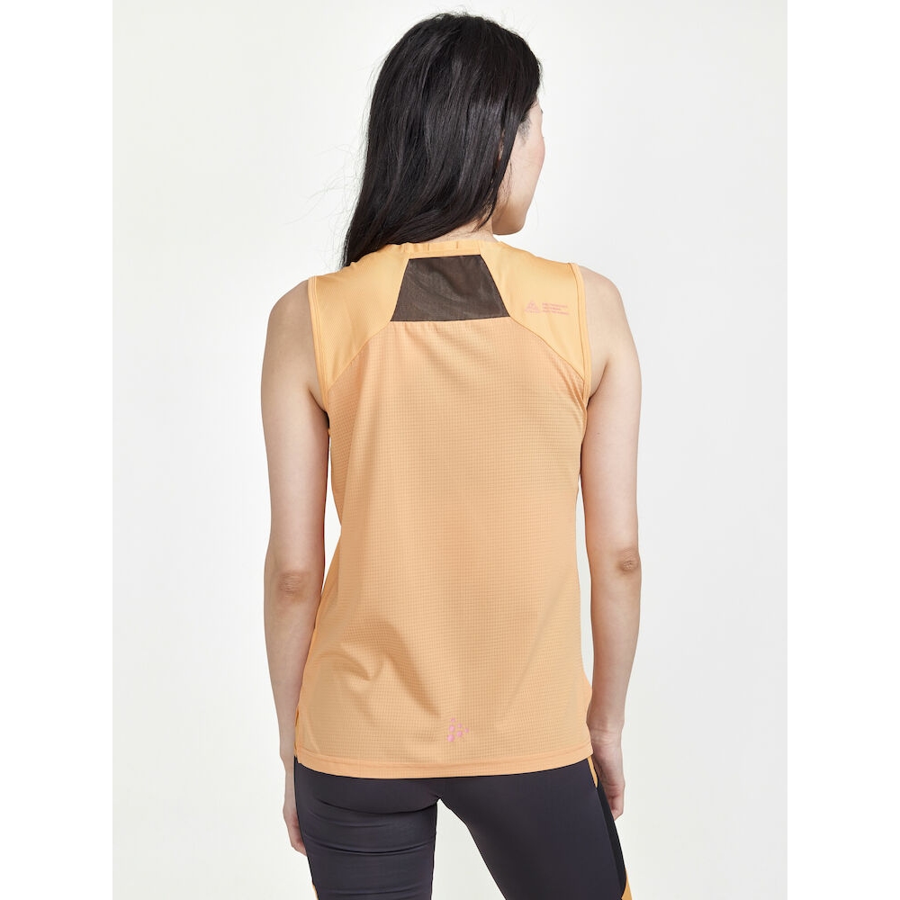 CRAFT Pro Trailrunning Singlet Women - S - peach