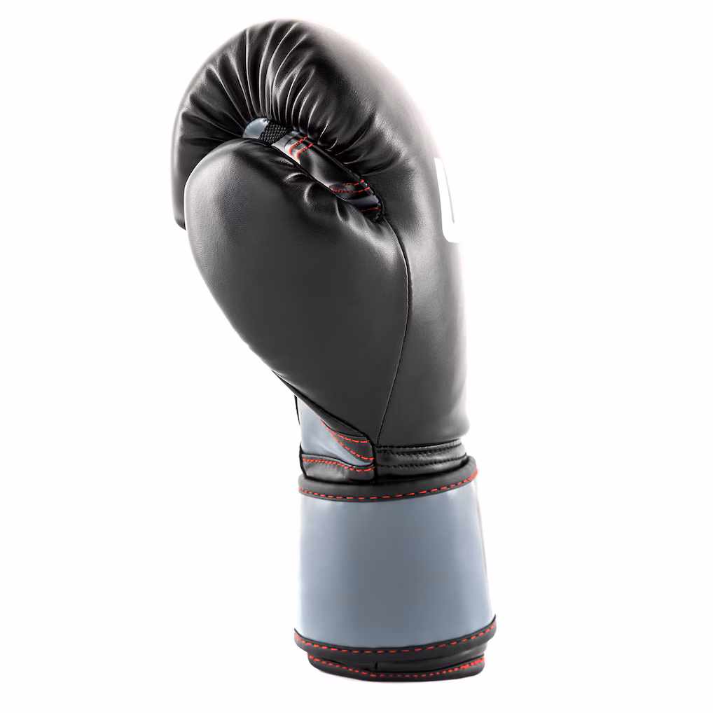 UFC Boxing Gloves - Black - 12oz